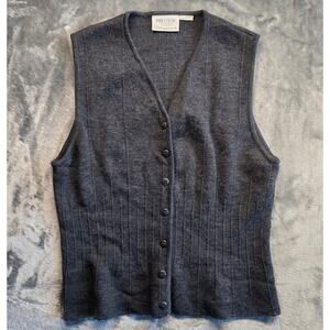 Preview Collection Women’s Gray Button Front Sweater Vest Knit Sleeveless Top